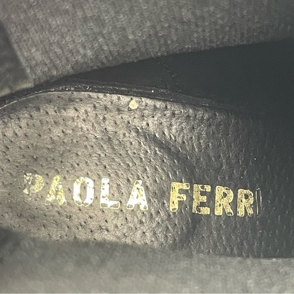 Paola Ferri Black Leather Ankle Boots – Size 10, Pull-On with Elastic Sides - Picture 8 of 10